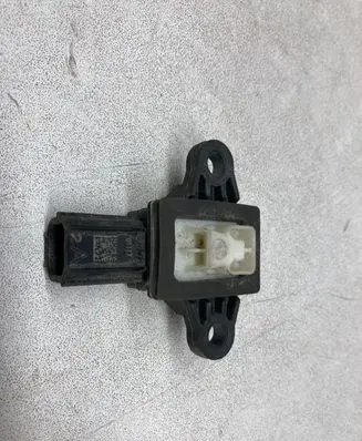 Ford Mustang VI Airbag deployment crash/impact sensor DG1314C676AA