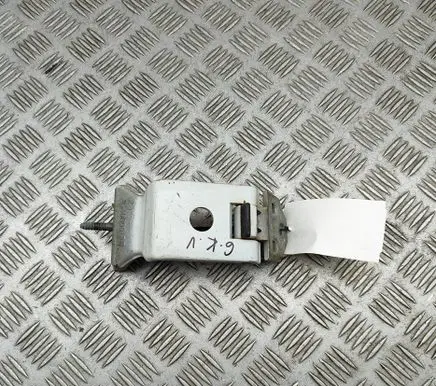 Opel Movano B Rear door lower hinge 844000013R