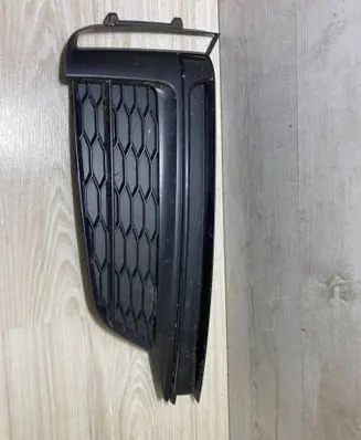 Audi A5 Front bumper lower grill 8W6807681F