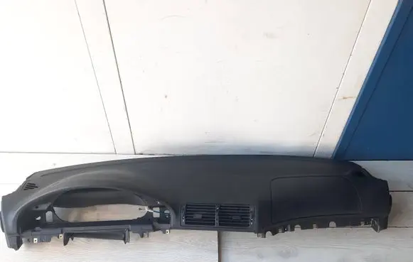 BMW 5 E39 Dashboard 8159750