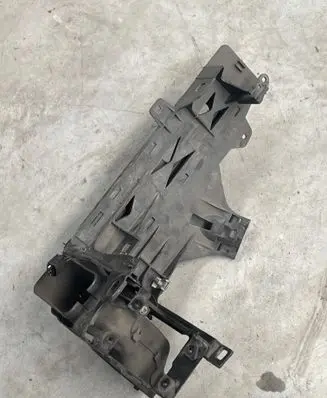 BMW 5 F10 F11 Headlight/headlamp mounting bracket 7200793 11071510