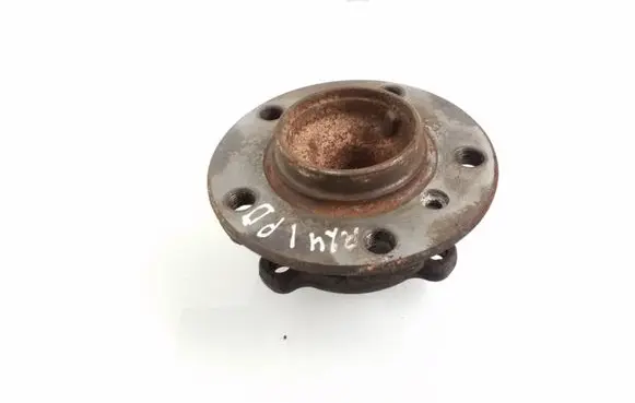 BMW 1 F20 F21 Front wheel hub 6797164