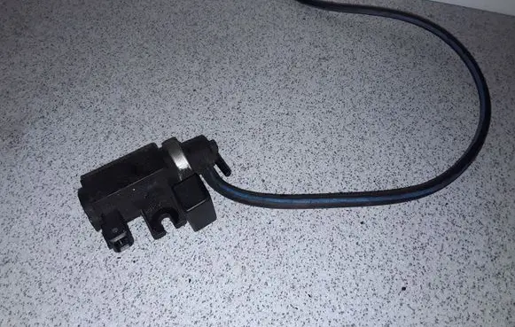 Valve vacuum