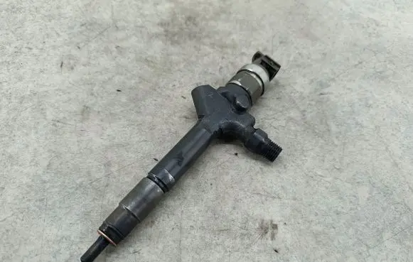 Mazda 6 Fuel injector RF8G13H50DENSO