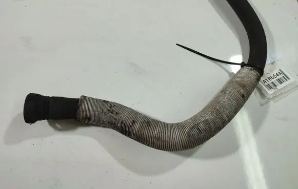 Renault Laguna III Engine coolant pipe/hose