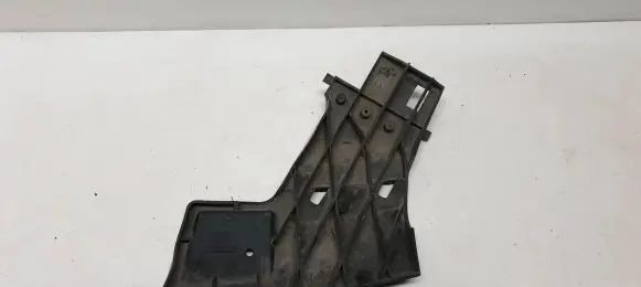 Volvo V60 Front bumper mounting bracket 31323428