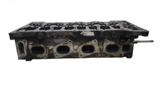 Opel Astra J Engine head 55571949
