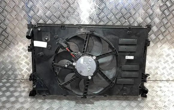 Renault Captur Radiator set 214572452R 921004120R