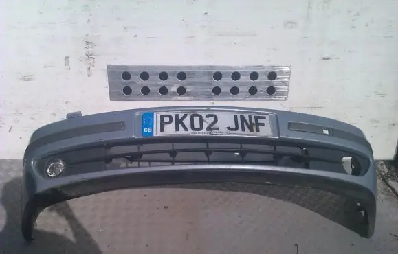 Renault Laguna II Front bumper 8200008270