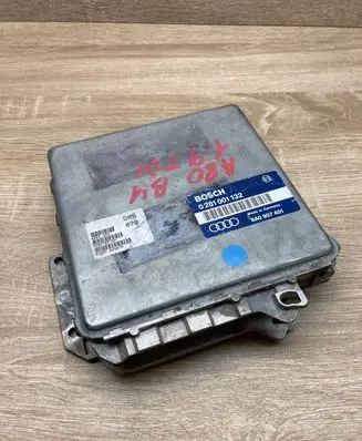 Audi 80 90 S2 B4 Engine control unit/module ECU 8A0907401 0281001132