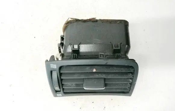 Toyota Avensis T250 Dash center air vent grill 8518c