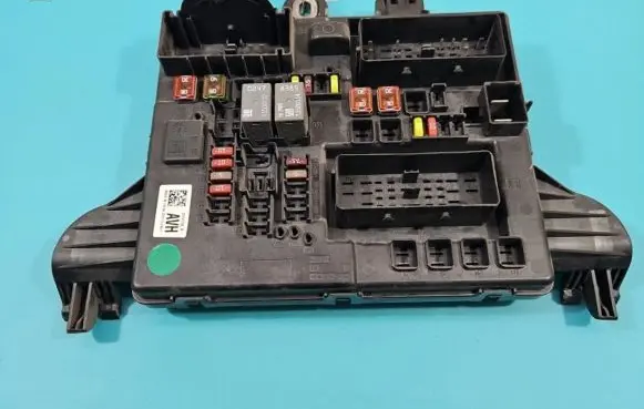 Opel Insignia A Fuse box set 22737766 IMPRK1377014
