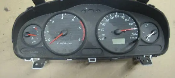 Hyundai Santa Fe Speedometer (instrument cluster) 77830090