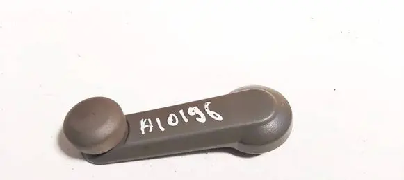 Nissan Note (E11) Front door window winding handle 