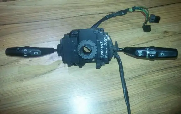 Hyundai Sonata Wiper turn signal indicator stalk/switch