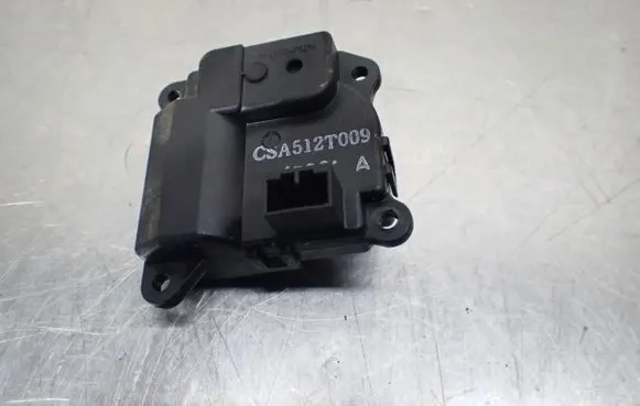 Suzuki Grand Vitara II Air flap motor/actuator CSA512T009