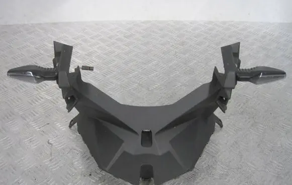 BMW 2 Active Tourer U06 Engine mount bracket 8403856