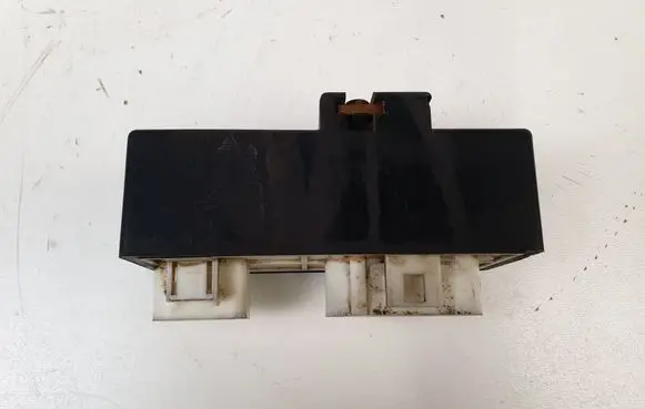 Volkswagen New Beetle Coolant fan relay 1J0919506H