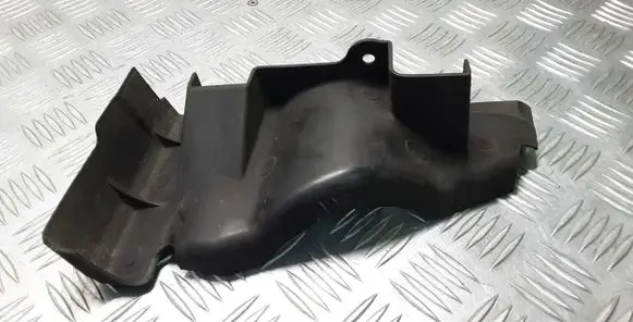 Land Rover Range Rover L405 Intercooler air channel guide CK528311AA