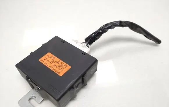 Suzuki Grand Vitara II Other control units/modules 3888554J20