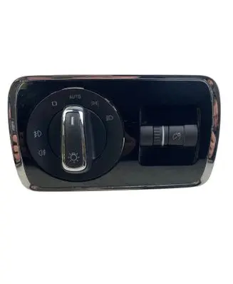 Skoda Superb B5 (3U) Light switch BK704064605