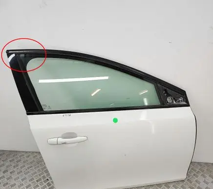 Volvo V40 Front door 32321019