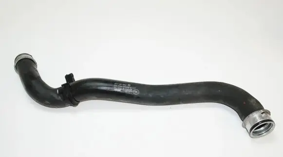 Mercedes-Benz E W211 Engine coolant pipe/hose A2115015382
