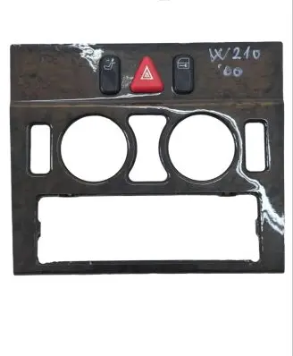 Mercedes-Benz E W210 Climate control/heater control trim 2106830303