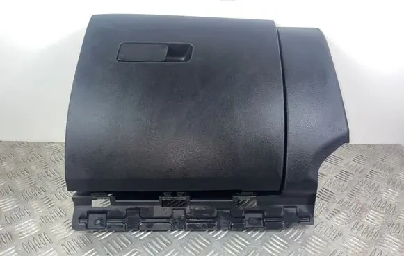 Jeep Compass Glove box