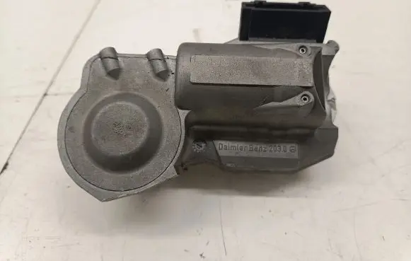 Mercedes-Benz E W211 Steering wheel lock 