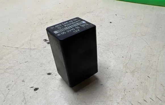 Mercedes-Benz C W202 Other relay 0035454805 05391010