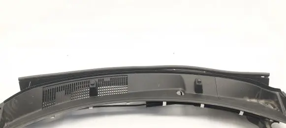 Toyota Yaris Cross Wiper trim 557810D490 557080D511