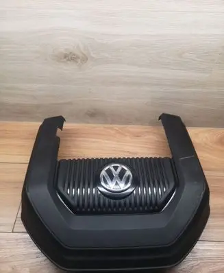 Volkswagen Golf VII Engine cover (trim) 5GE806441 604640