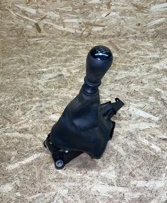 Nissan Qashqai Gear shifter/selector JD500 50085652 120707