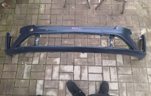 Bentley Continental Front bumper 3SD807437