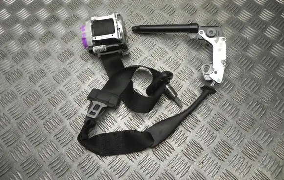 Ford Mustang VI Rear seatbelt FR3B63612D64AH3ZHE