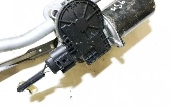 Mazda 3 I Wiper motor