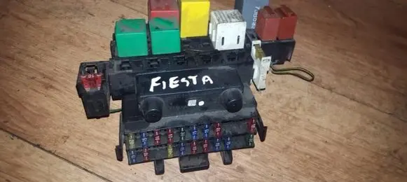 Ford Fiesta Fuse box set 94fg14a074aa 94fg14a073aa