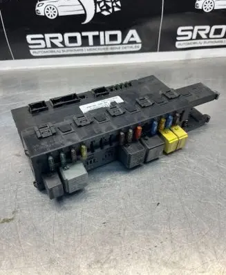 Mercedes-Benz C W203 Comfort/convenience module 2035453101