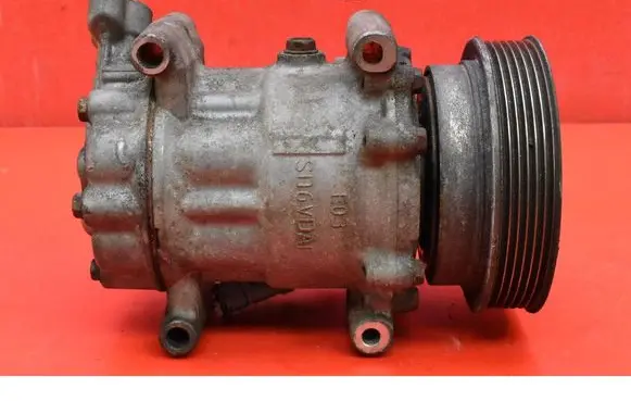 Nissan Tiida C11 Air conditioning (A/C) compressor (pump) 8200651251