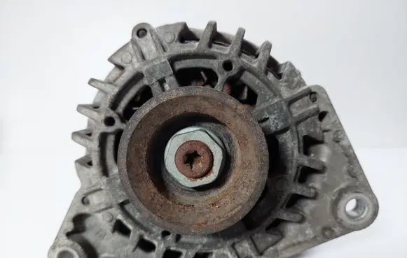 Audi A4 S4 B5 8D Generator/alternator 06B903016D
