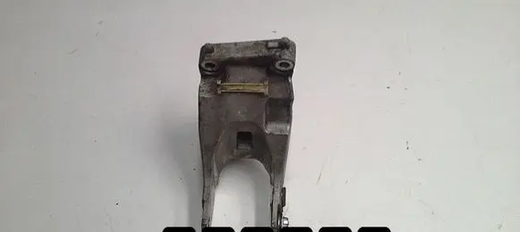 Citroen C6 Engine mount bracket 9653919280