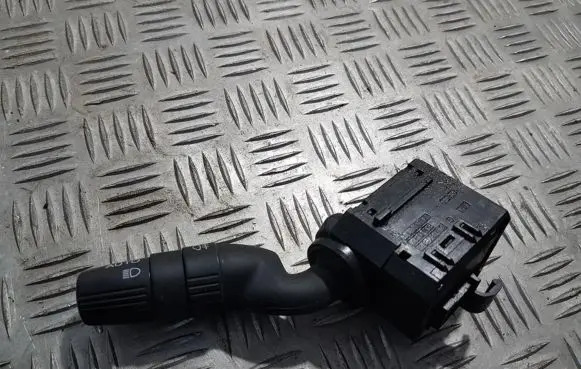 Honda CR-V Indicator stalk M298432