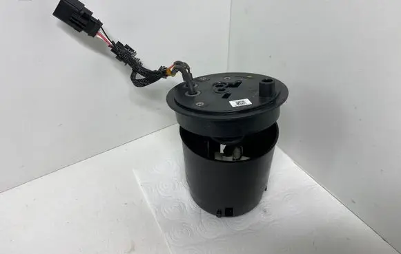 Volkswagen Touareg II Adblue fluid level sensor F01C410061 F01C150224