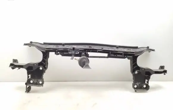 Renault Megane II Radiator support slam panel
