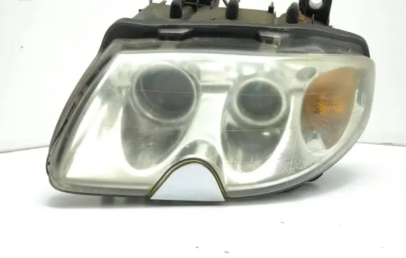 Maserati Quattroporte Headlight/headlamp 5DV00829000 0311300773144 1100VDC85VA
