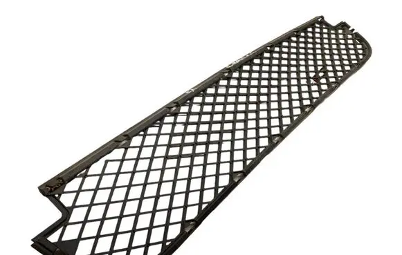 BMW X3 E83 Front bumper lower grill 3416203 51113416203