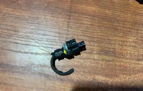 Mercedes-Benz B W245 Fuel injector wires A000545474784