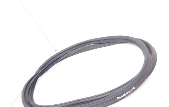 Hyundai Tucson TL Trunk rubber seal (body) 