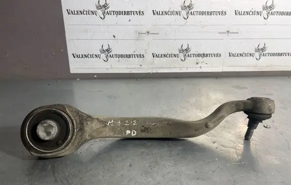 Mercedes-Benz E W212 Front control arm 21204